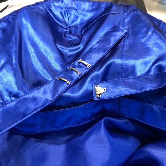 Royal Blue chiffon with train - Picture 15 of 16